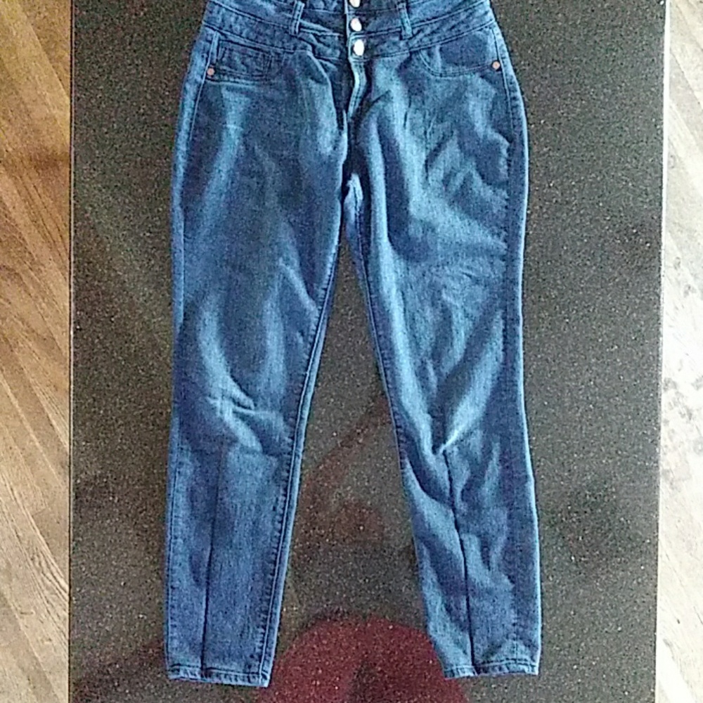 Womans jeans